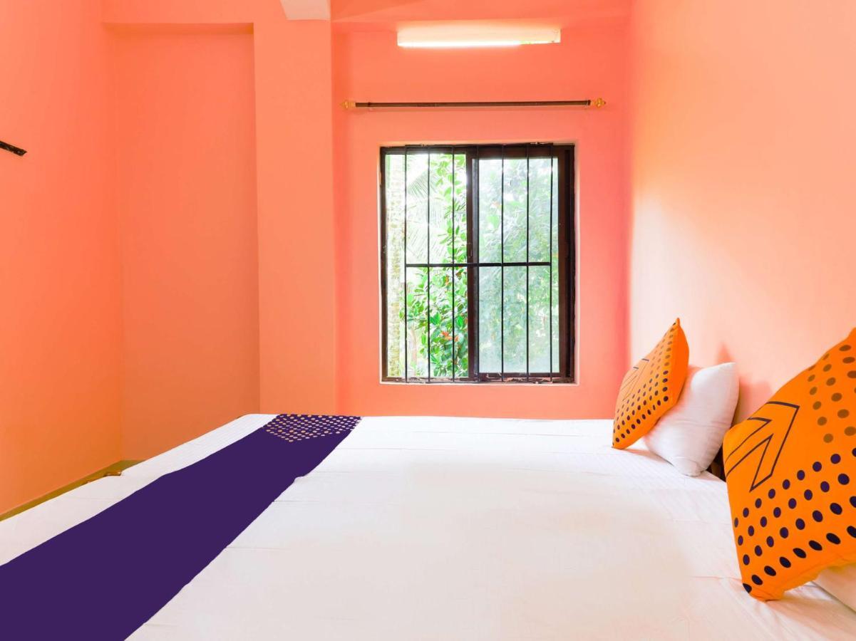 Oyo New Mubarak Tourist Home Panmana Екстер'єр фото